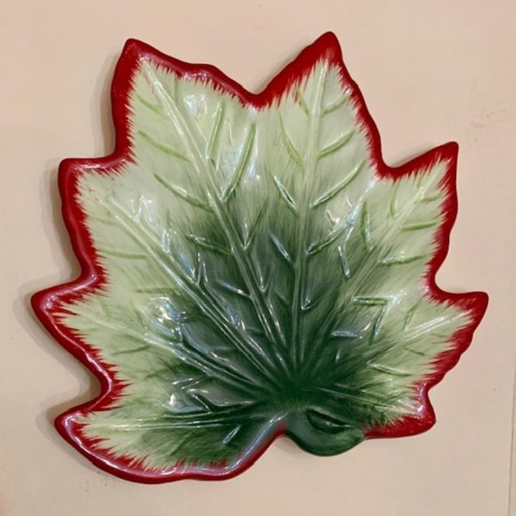 Avon Leaf Trinket Dish Fall Harvest Decor - Picture 1 of 7